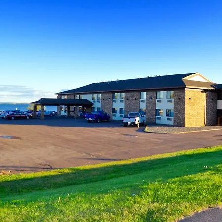 The Washburn Inn - On The Lake